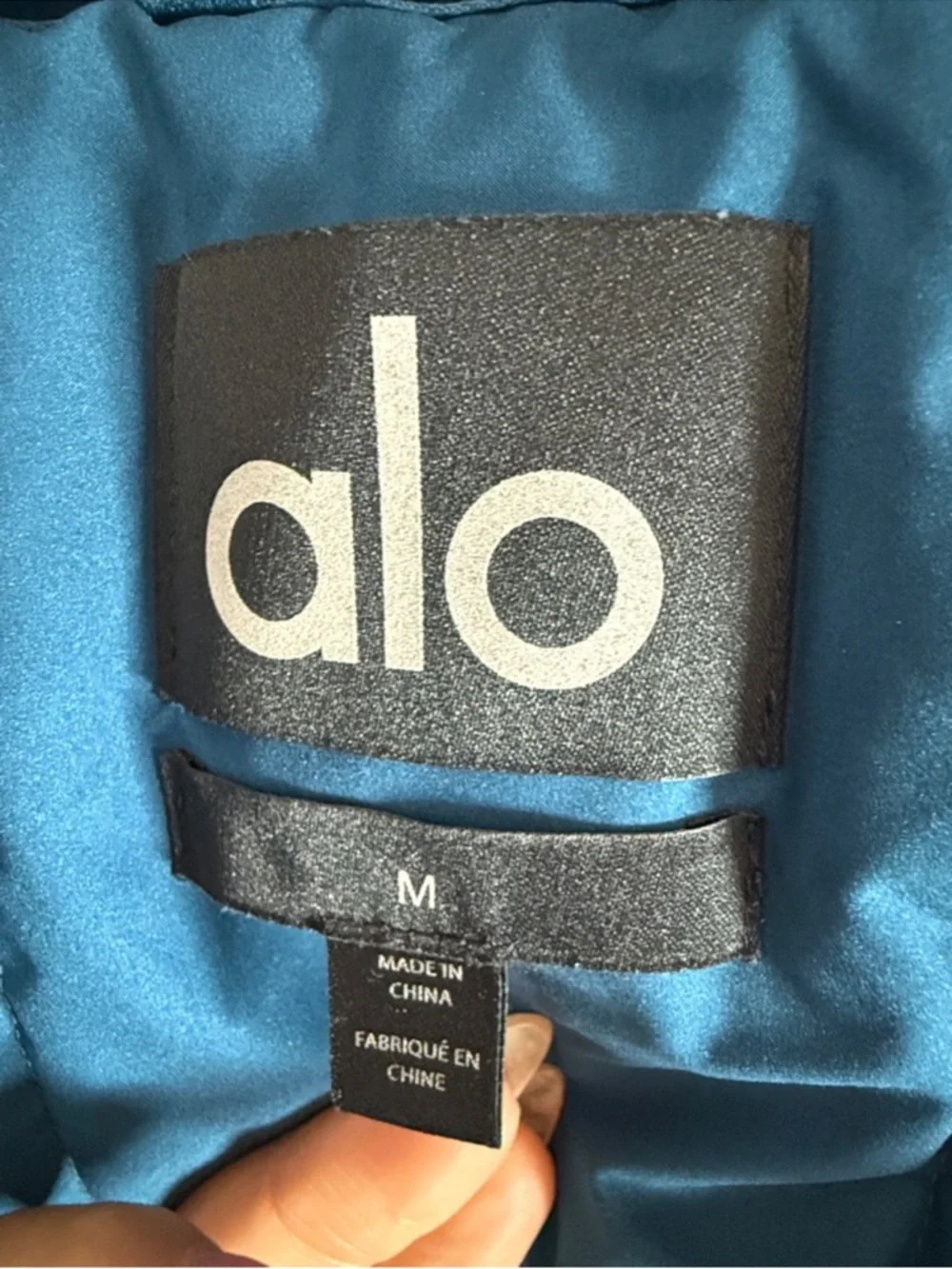 ALO YOGA polar fleece cropped wintry mix jacket in eclipse blue - Picture 6 of 9